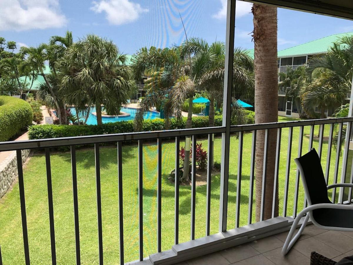 Beach Living At Plantation Village Blgs George Town Bagian luar foto