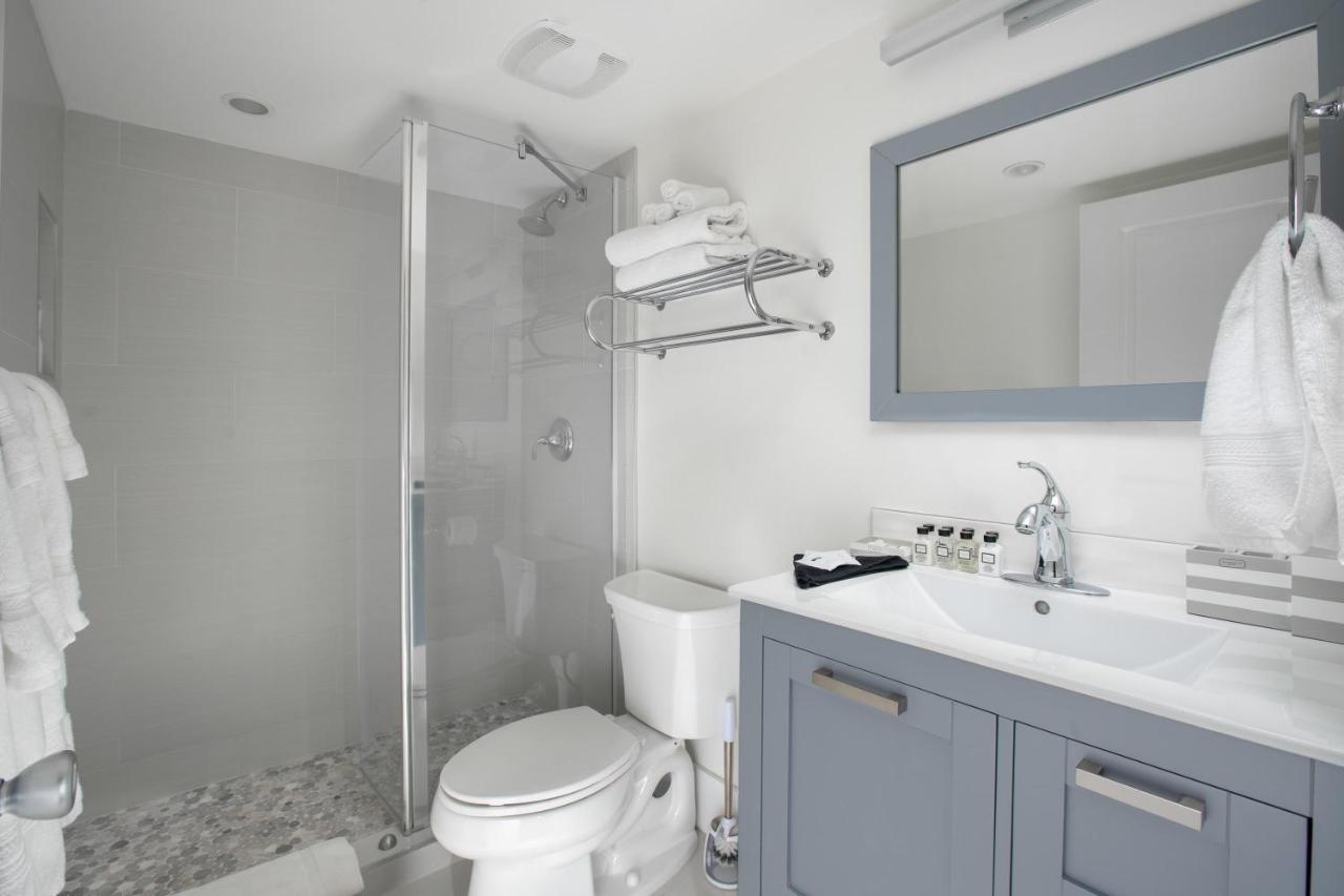 Beach Living At Plantation Village Blgs George Town Bagian luar foto
