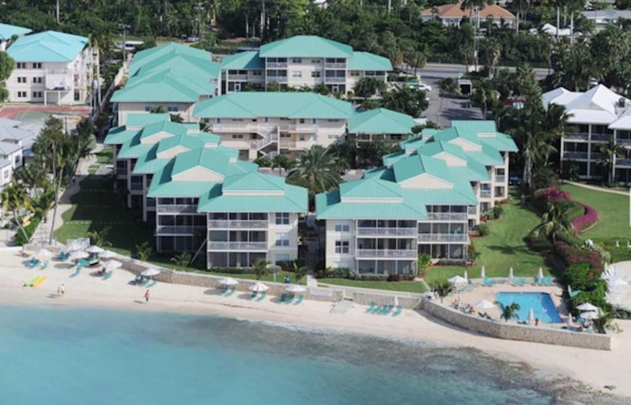 Beach Living At Plantation Village Blgs George Town Bagian luar foto